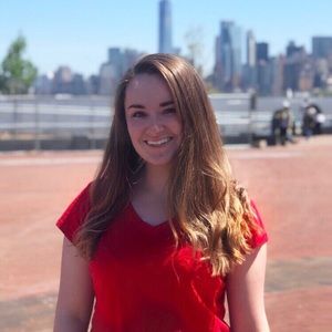 Meet your Posher, Alyssa